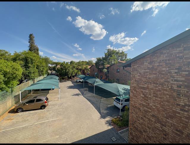 2 BEDROOM APARTMENT FOR SALE IN HATFIELD
